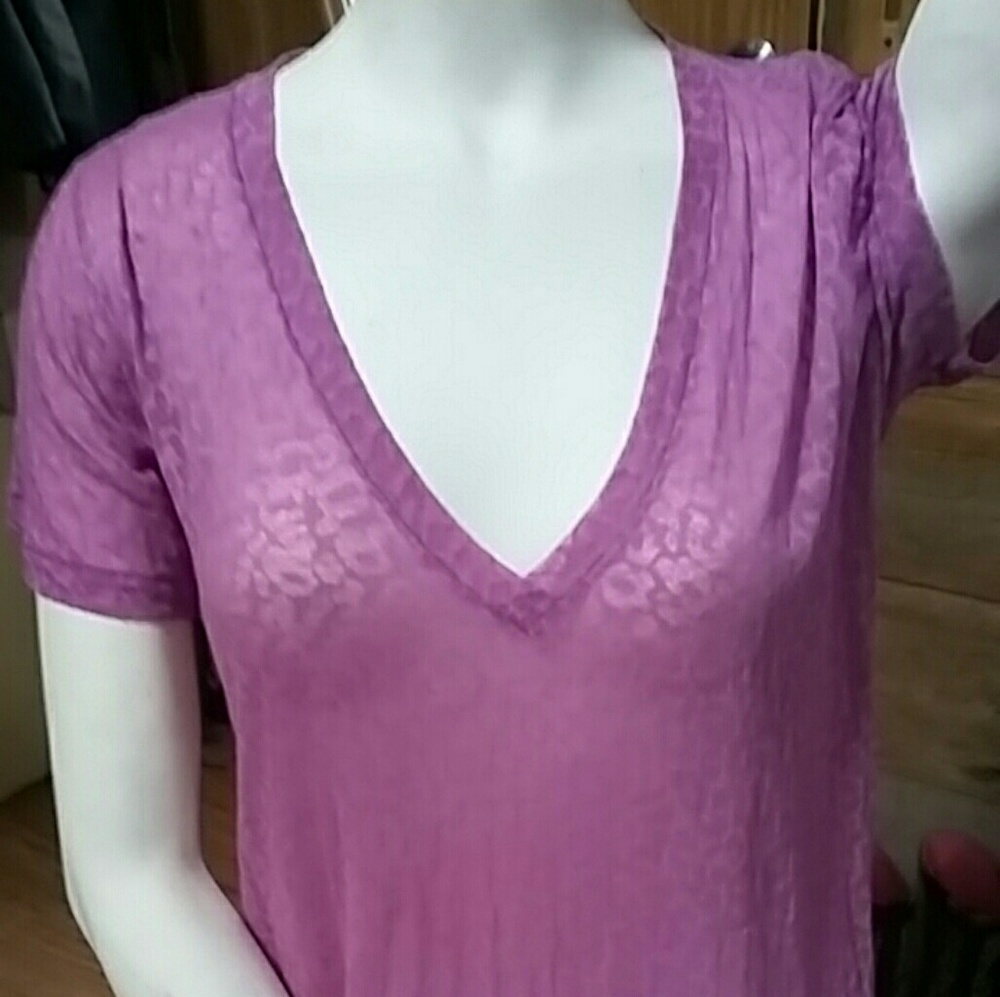 VS PINK tee shirt